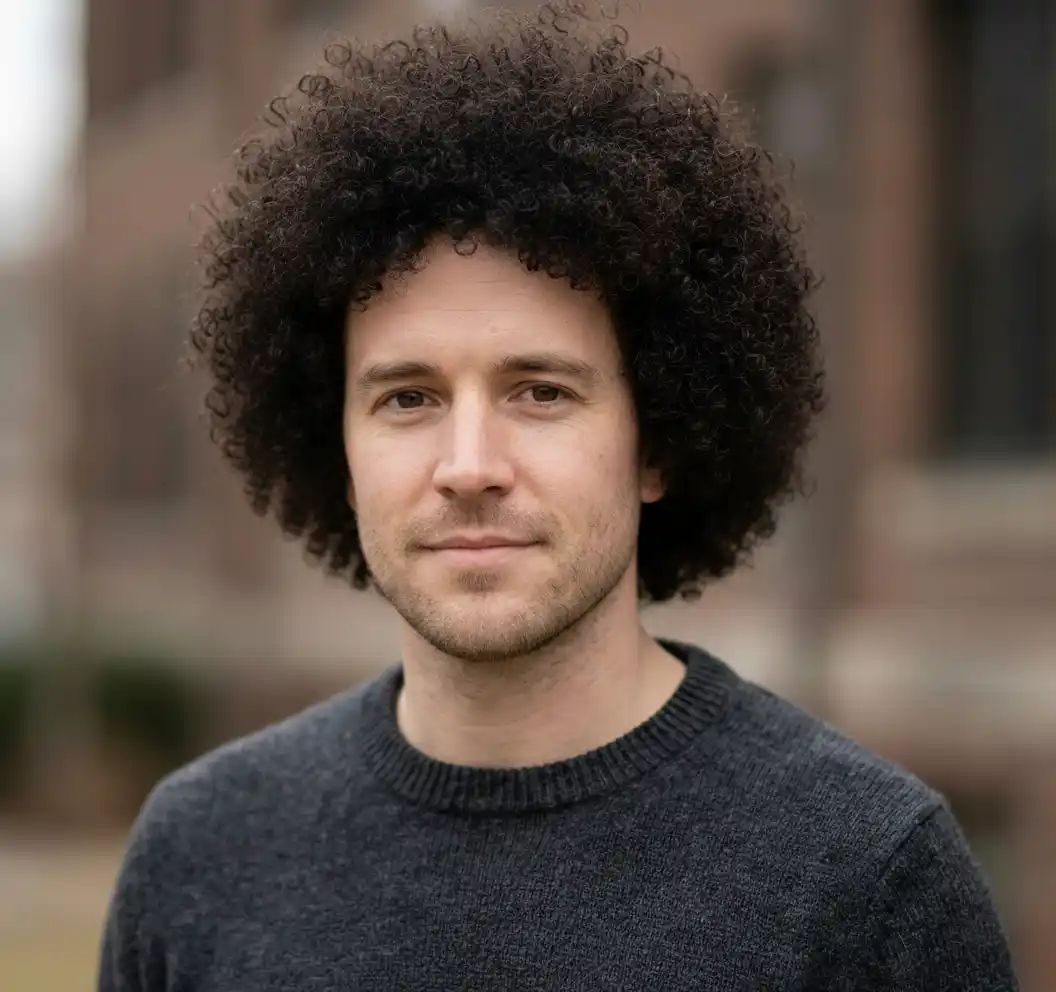 Classic Afro hairstyle for Men