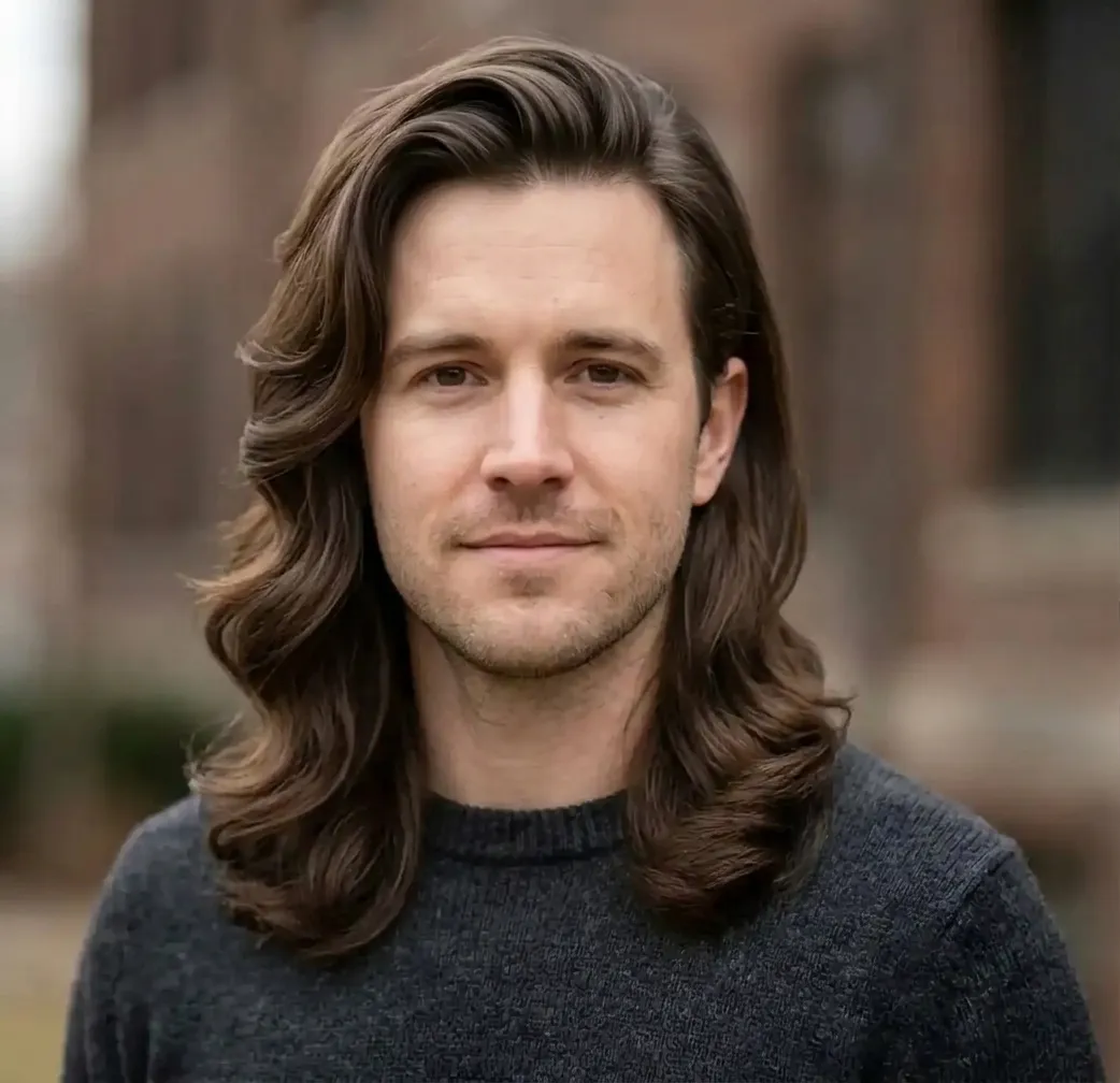 Polished Side Sweep hairstyle for Men