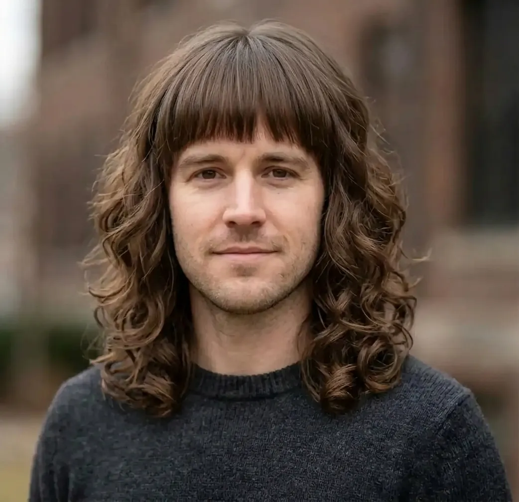 Fringed A-Line Waves hairstyle for Men