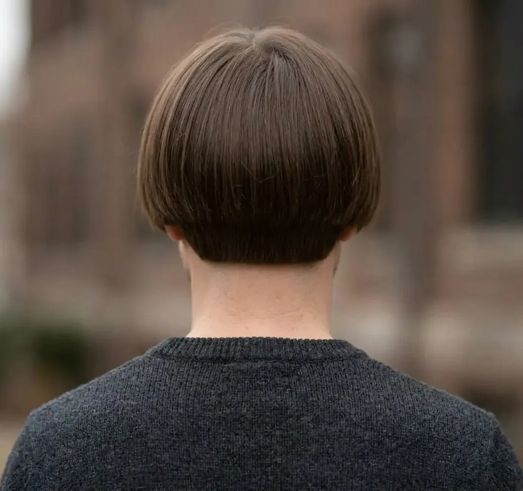Hime Cut for men — back view