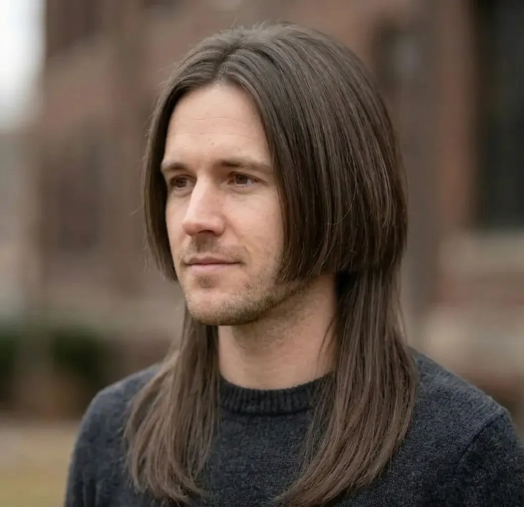 Jellyfish Cut for men — three-quarter view