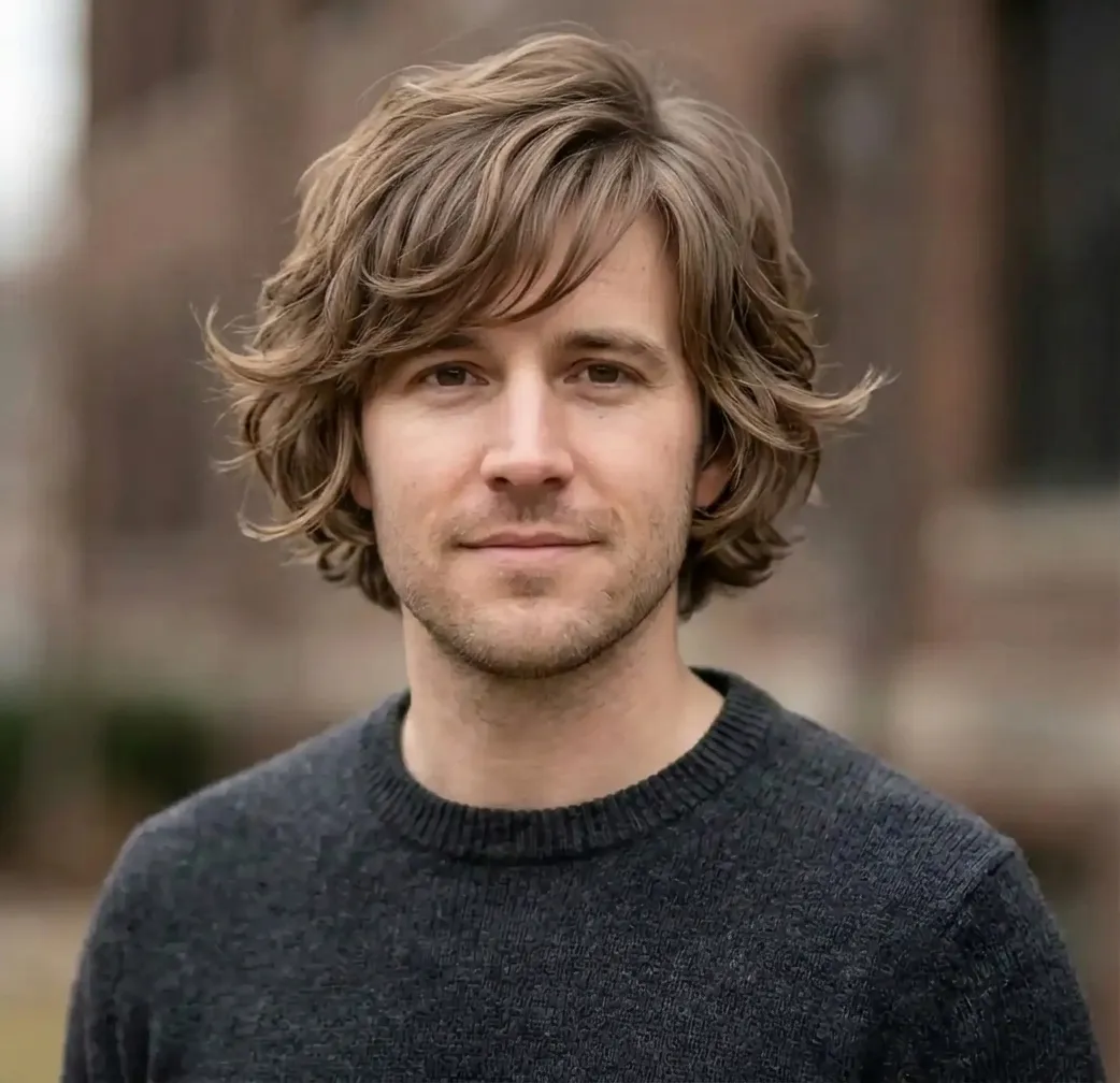 Layered Ripple Crop hairstyle for Men