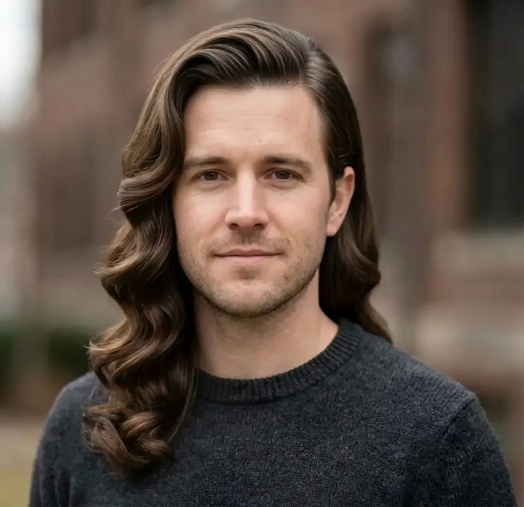 Contoured Wave Mane hairstyle for Men