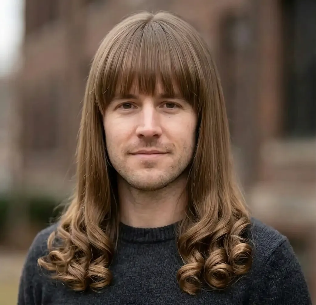 Fringed Straight Curled hairstyle for Men