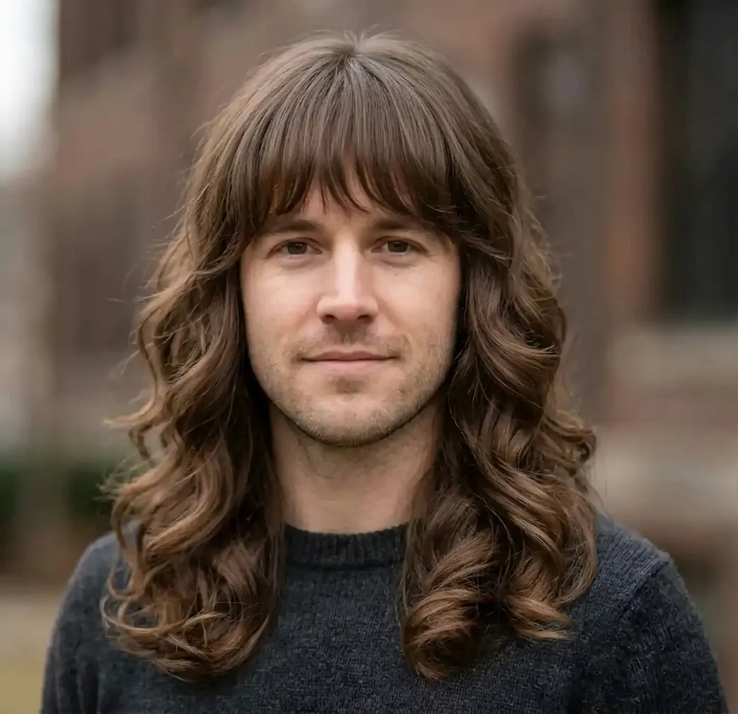 Curved Fringe Waves