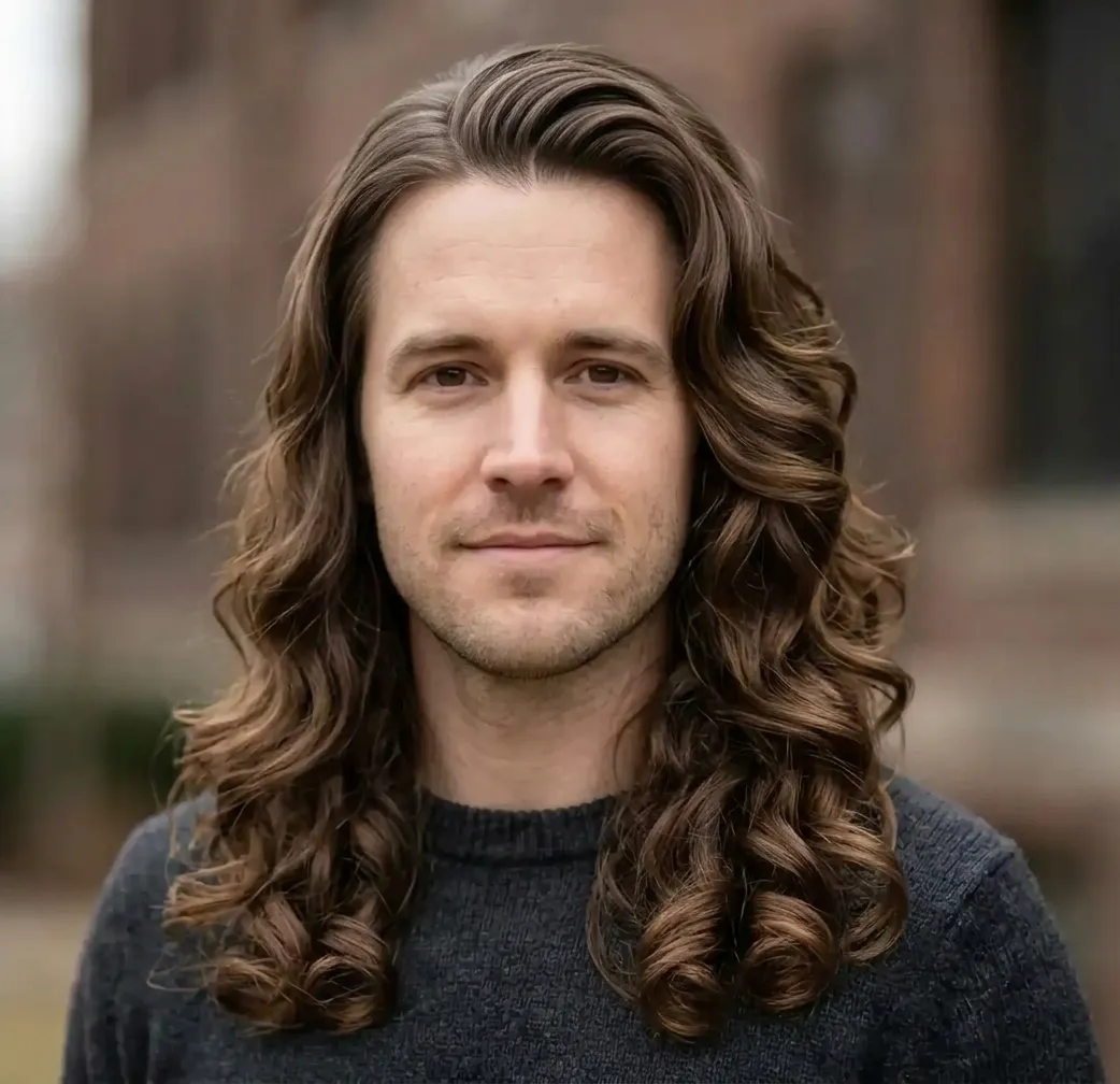 Lush Undulated Flow hairstyle for Men