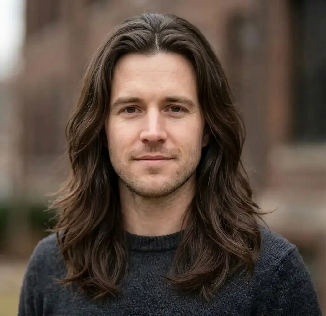 Lush Rippled Tresses hairstyle for Men