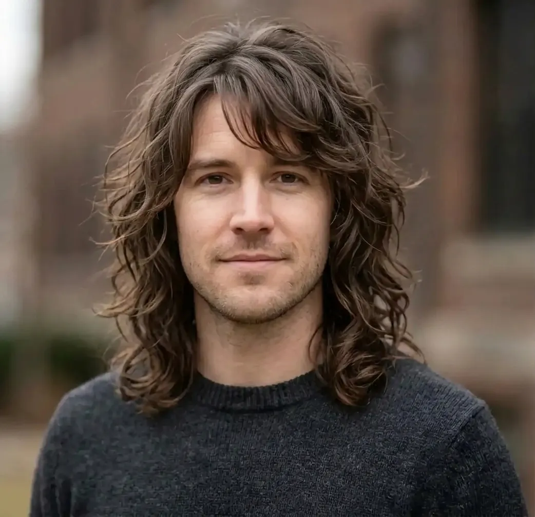 Tousled Long Waves hairstyle for Men