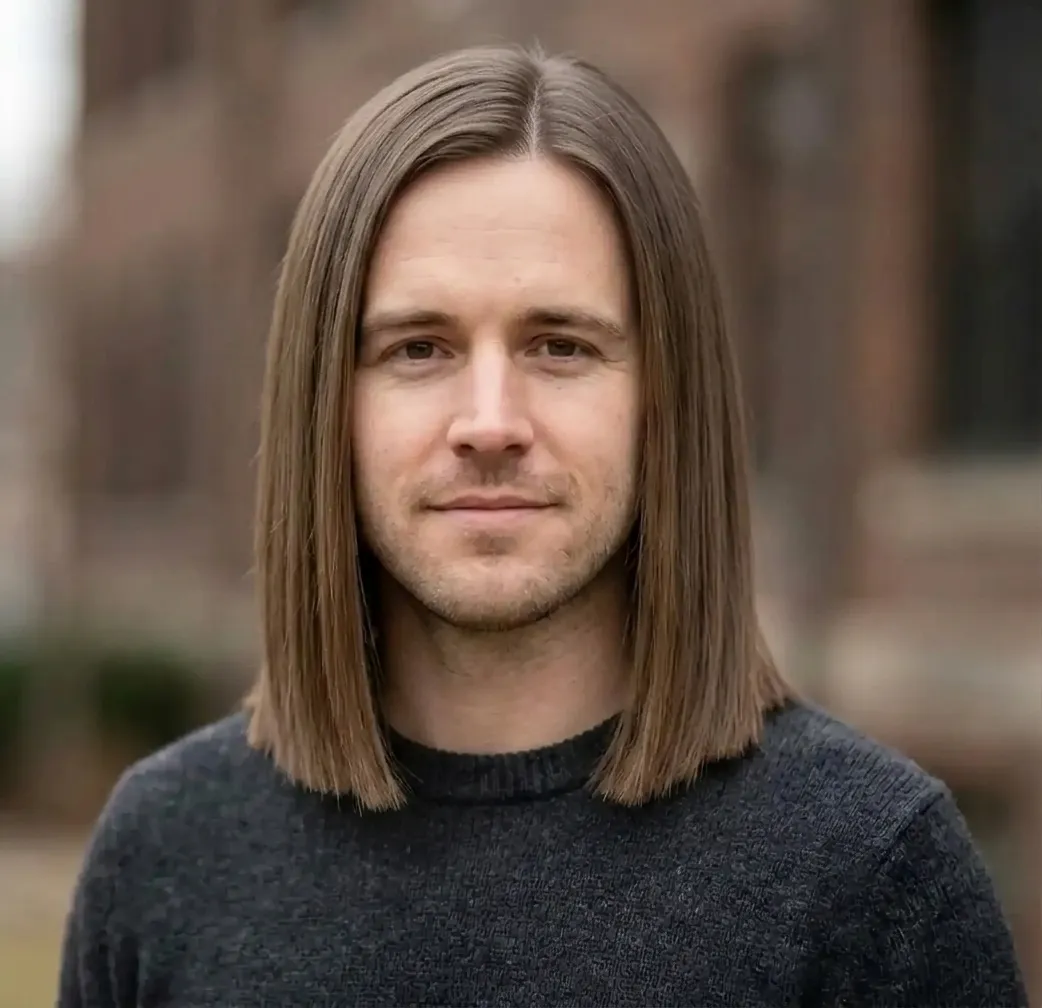 Precision Straight Lob hairstyle for Men