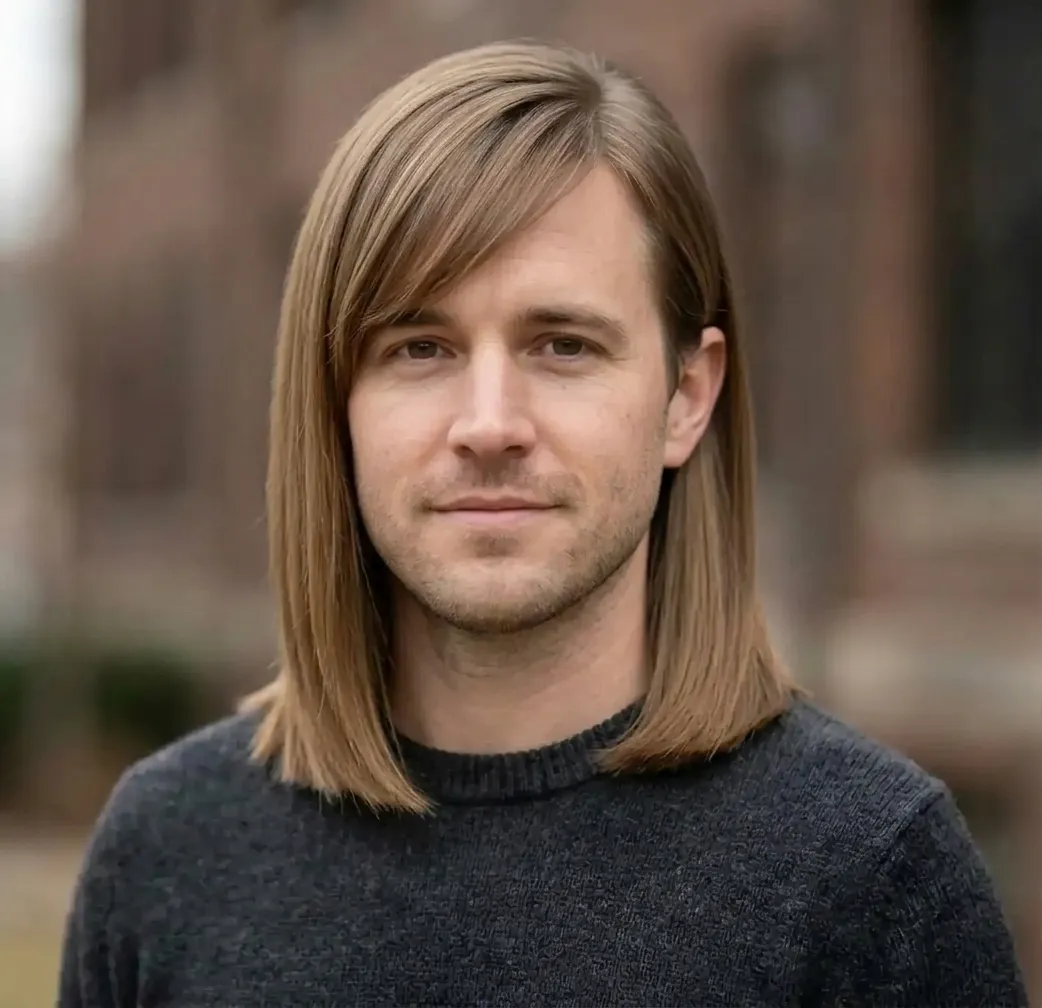 Fringed Side Bob hairstyle for Men