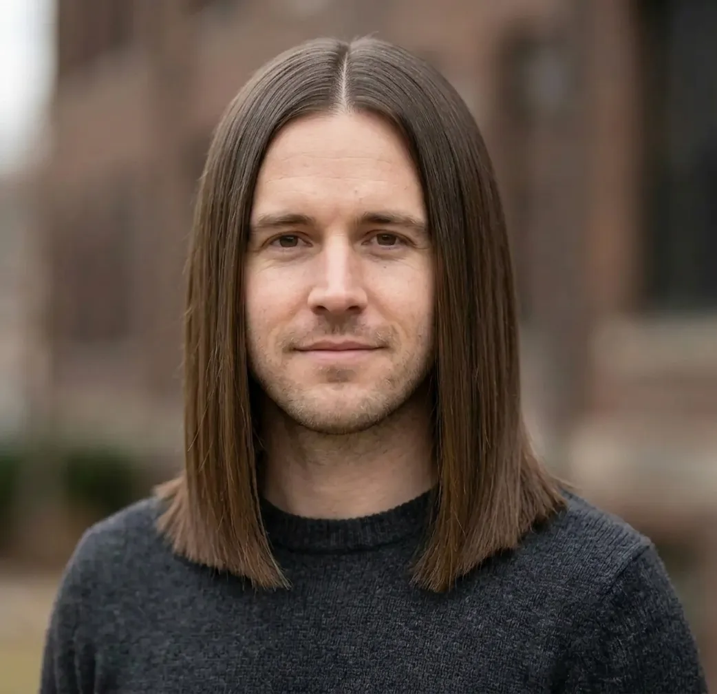 Glossy Median Straight hairstyle for Men