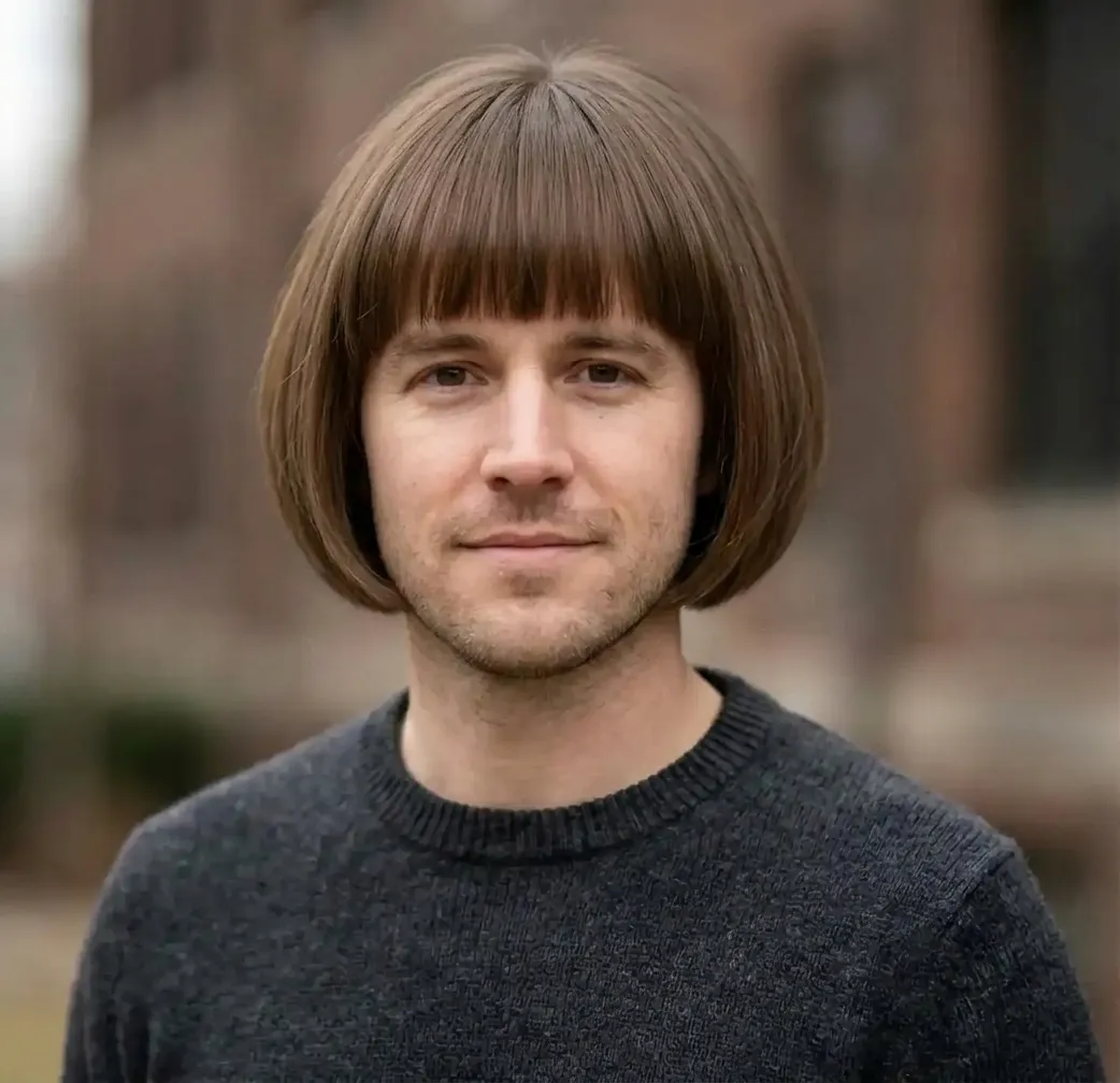 Smooth Under-Tuck Bob hairstyle for Men