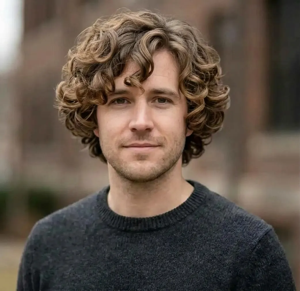 Spherical Loop Crop hairstyle for Men