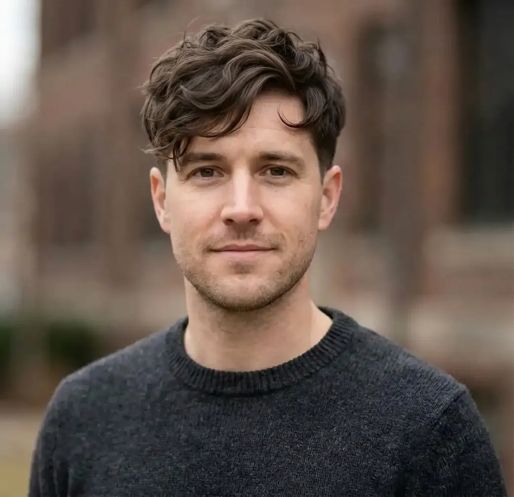 Swept Wavy Pixie