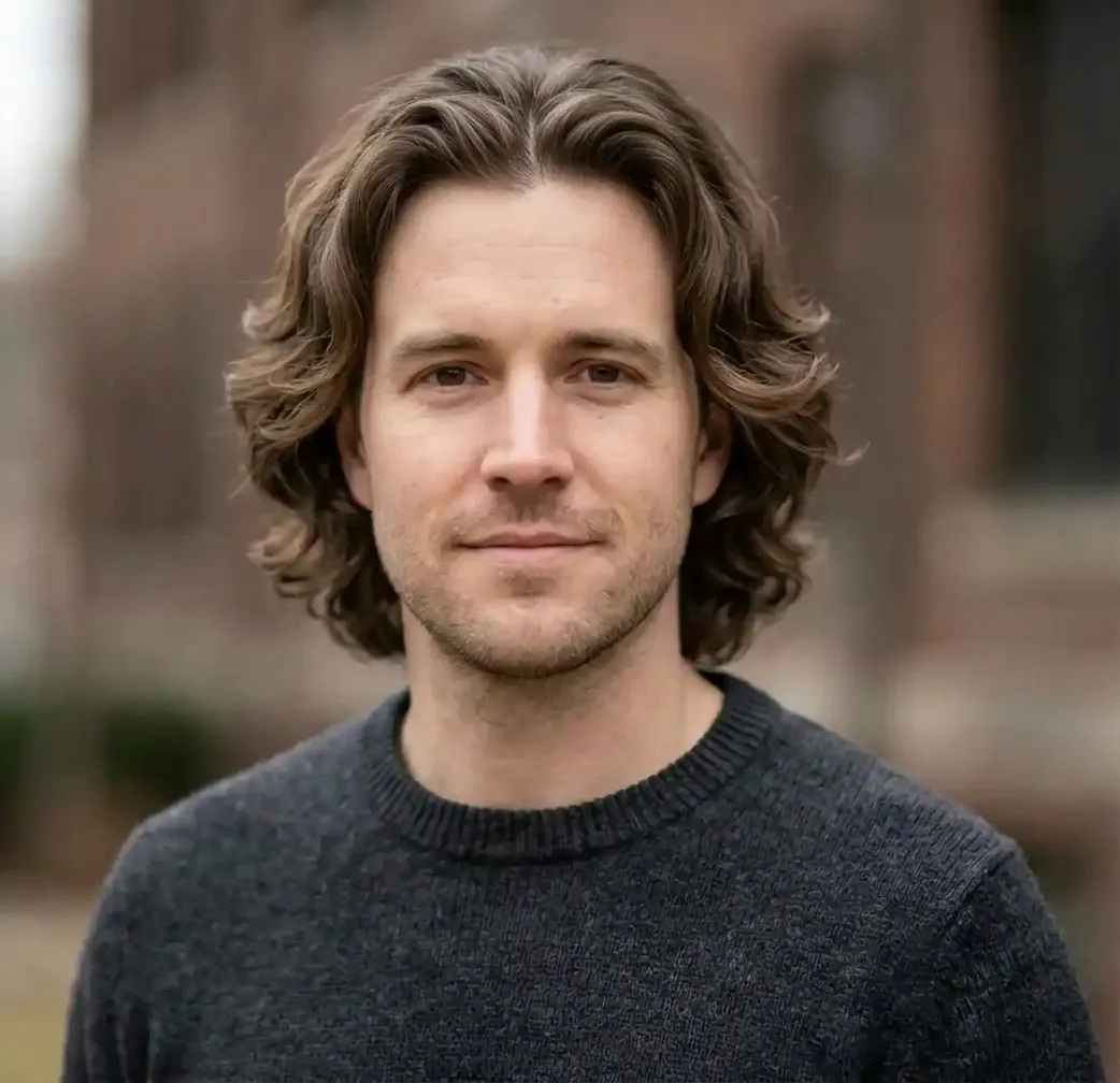 Temple Flare Waves hairstyle for Men
