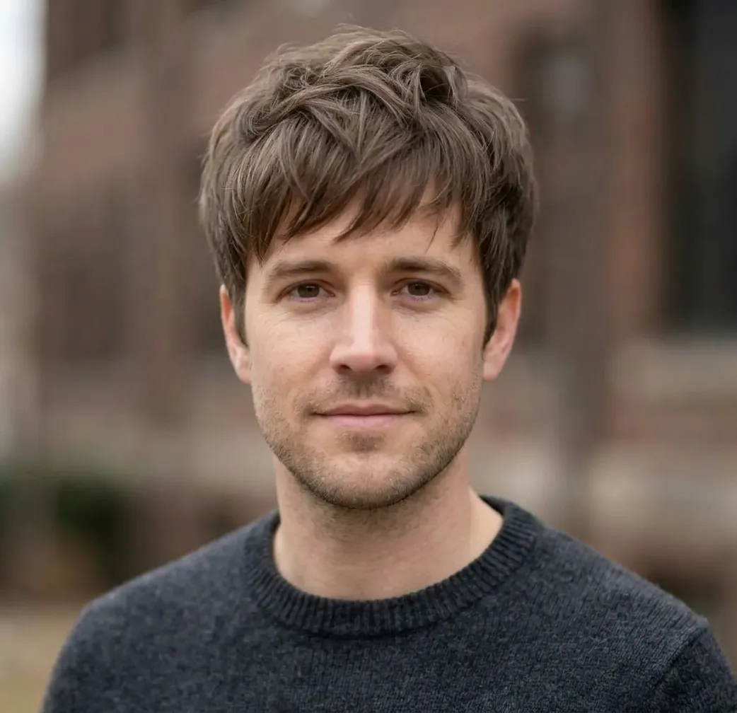 Volume Pixie Fringe hairstyle for Men