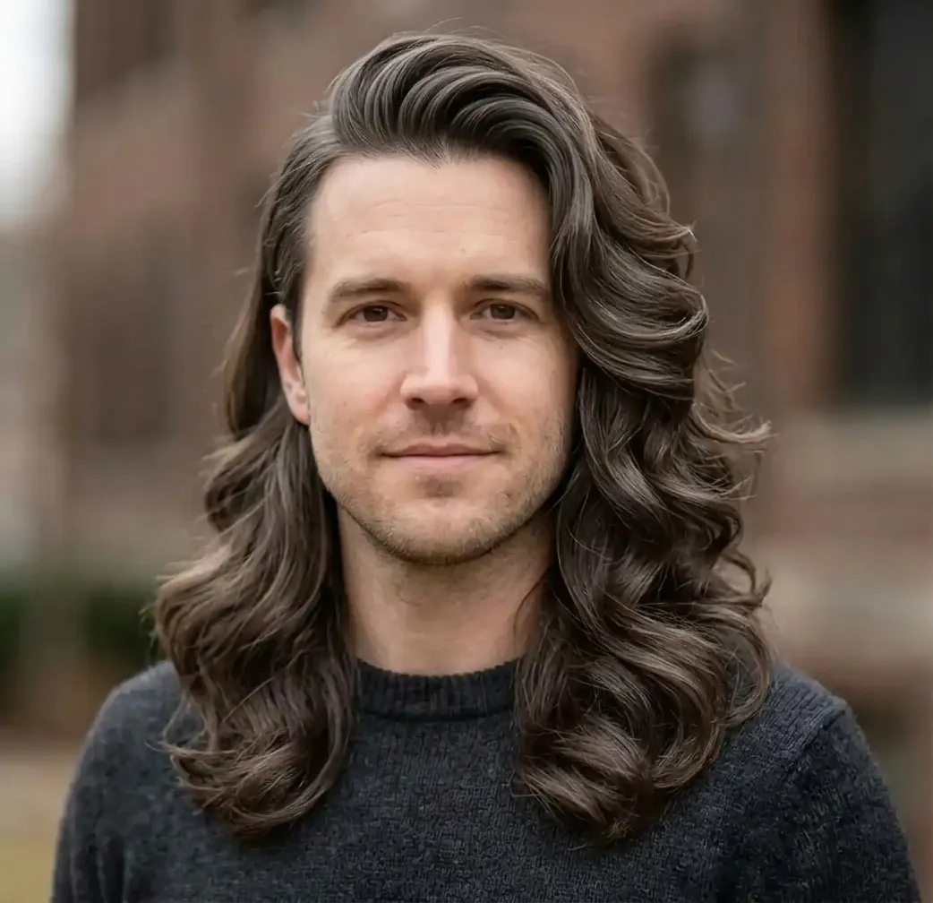 Thick Sculpted Waves hairstyle for Men
