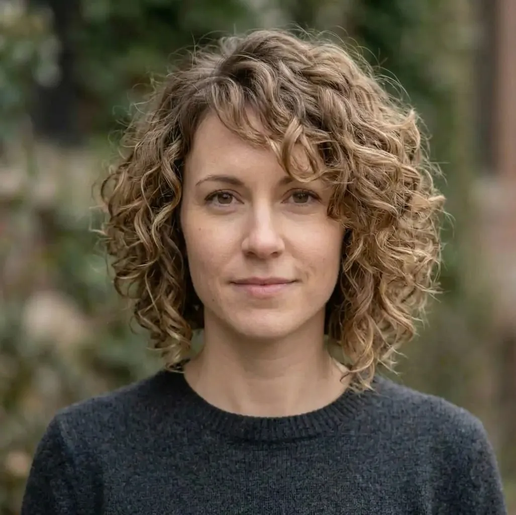 Asymmetric Ringlet Bob hairstyle for Women