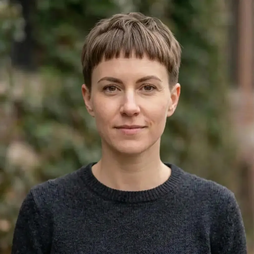 Caesar Cut for women — styled finish