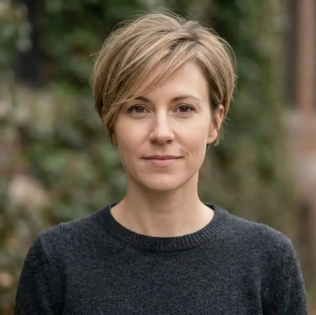 Root Lifted Pixie hairstyle for Women