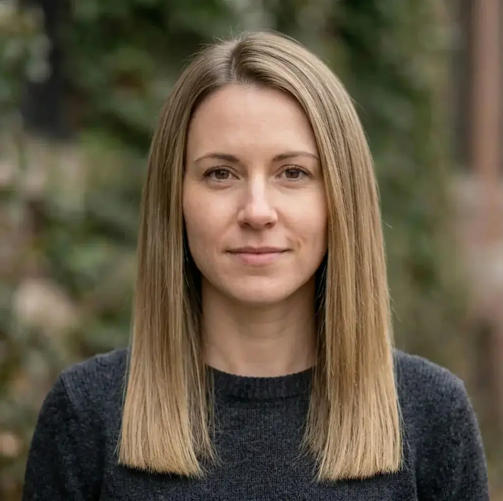 Straight Blunt Long (Women)