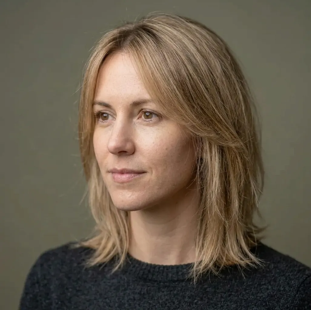 Hush Cut for women — three-quarter view