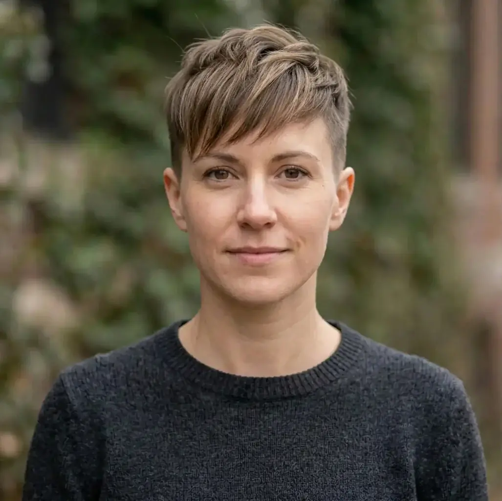 Two Block Cut (Women)